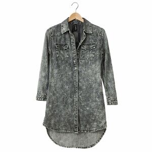True Religion Acid wash Belted Dress. Size 5. Great Condition